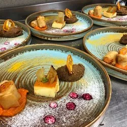 dendom.com/profesionalno-oborudvane-horeca-porcelan-bonna-coral