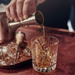 dendom.com/profesionalno-oborudvane-stakleni-chashi-chashi-za-aperativ