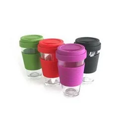 Чаша със силиконов капак LAV HERA 325 мл