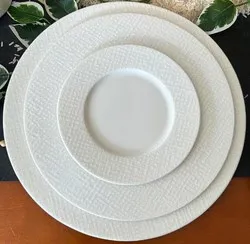 Чиния Bonna Patch Ф 24 см и Ф 28 см