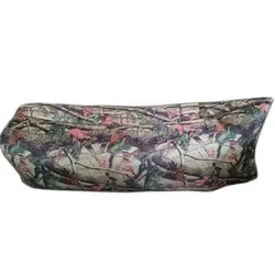 Въздушно легло за излет или плаж военно зелено