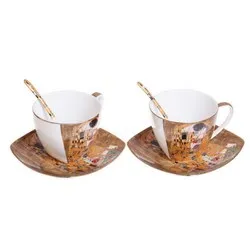 Две чаши за кафе с лъжичка в подаръчна кутия Целувката ма Густав Климт