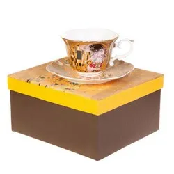 Чаша за кафе с чинийка с декор Целувката на Густав Климт