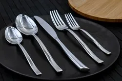 Нож среден 6 бр Kılıclar Rio