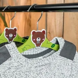 Детска закачалка за дрехи