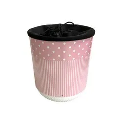 Кош за дамски принадлежности